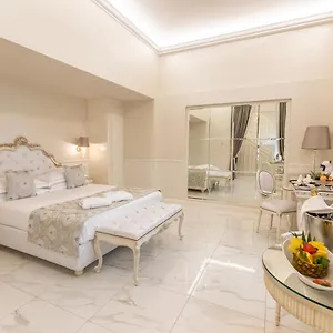 Hotel The Moon Boutique &