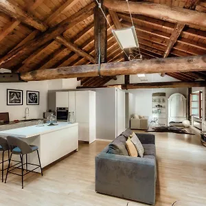 Corte Delle Rondini - Bymyhomeincomo Apartment
